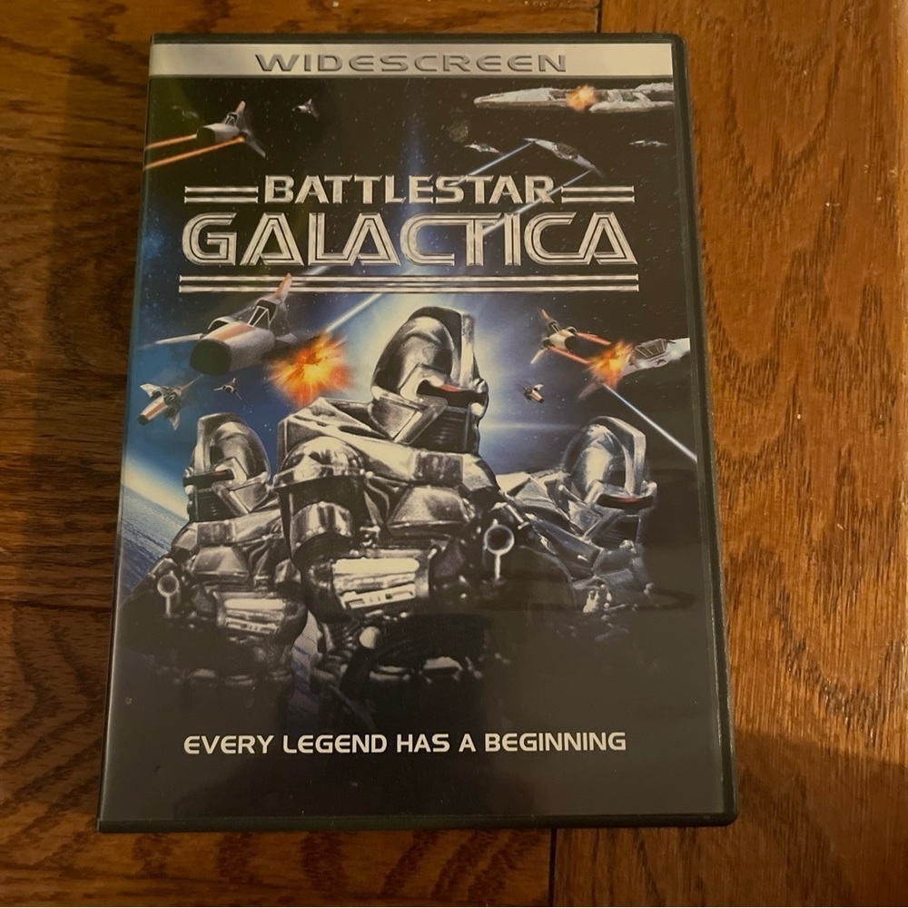 BATTLESTAR GALACTICA (DVD) Widescreen